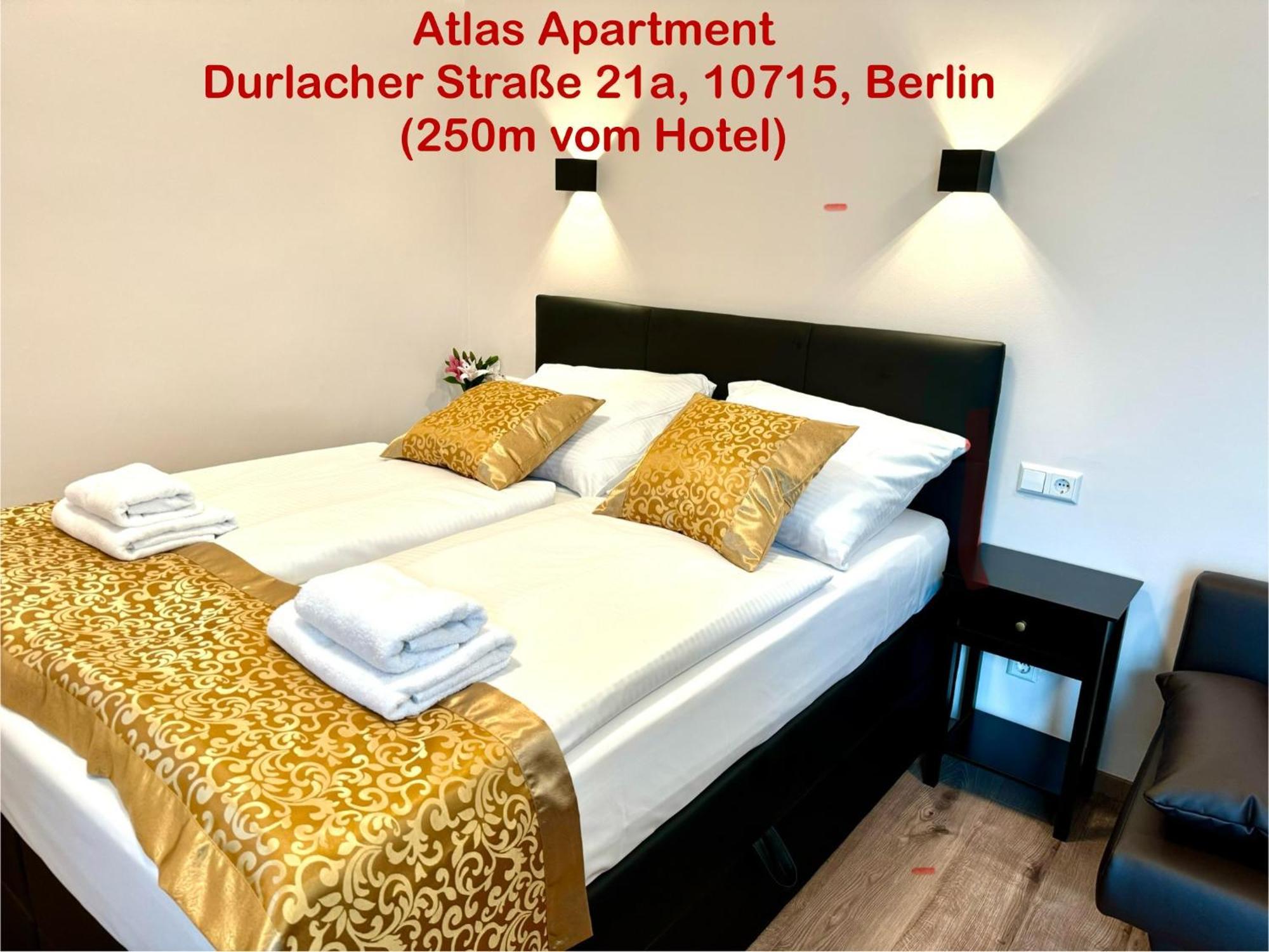 Atlas Berlin Hotel Екстер'єр фото