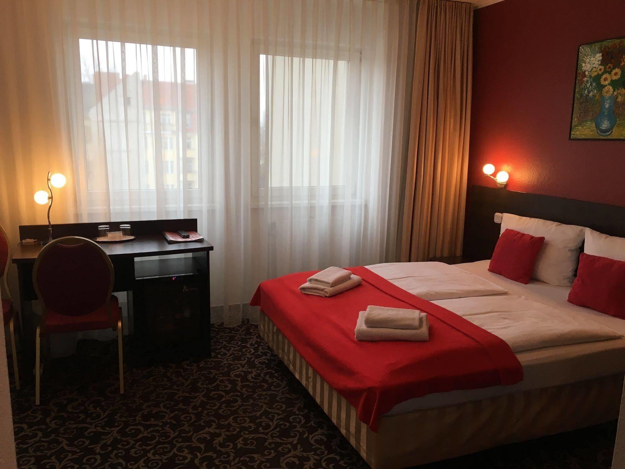 Atlas Berlin Hotel Екстер'єр фото