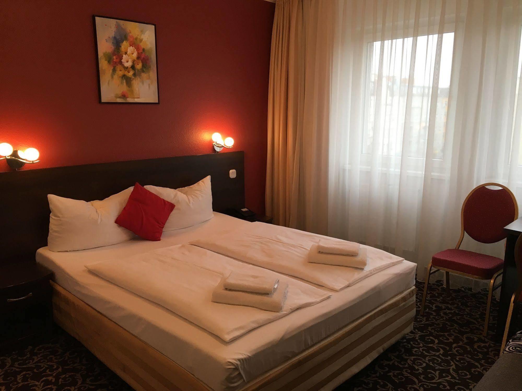 Atlas Berlin Hotel Екстер'єр фото