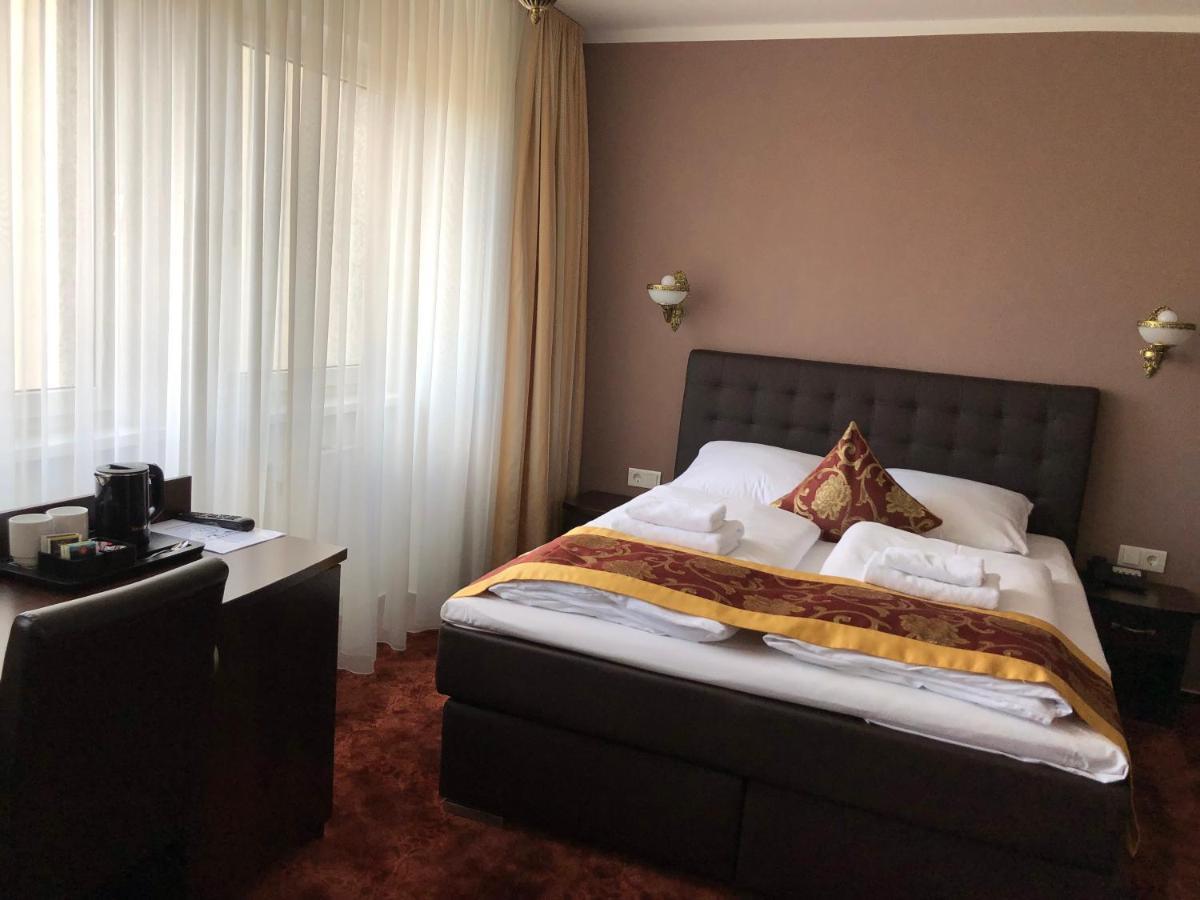 Atlas Berlin Hotel Екстер'єр фото