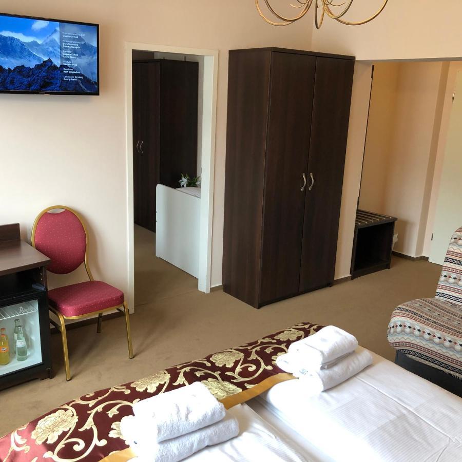 Atlas Berlin Hotel Екстер'єр фото